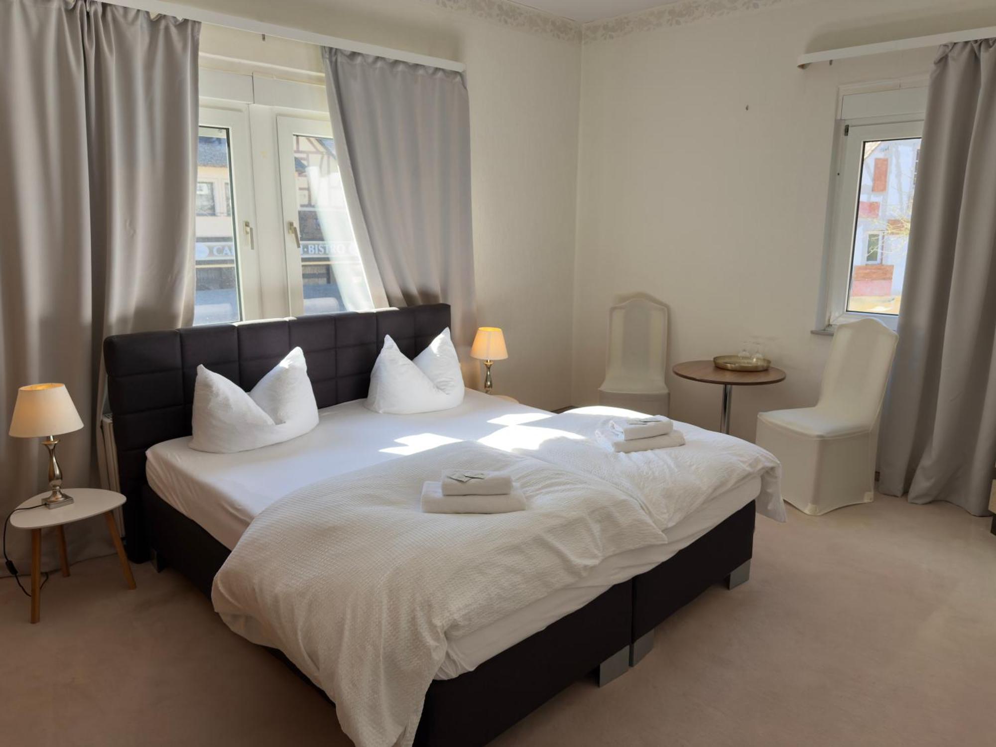 Hotel "Zur Schoenen Aussicht" Cochem Exteriör bild