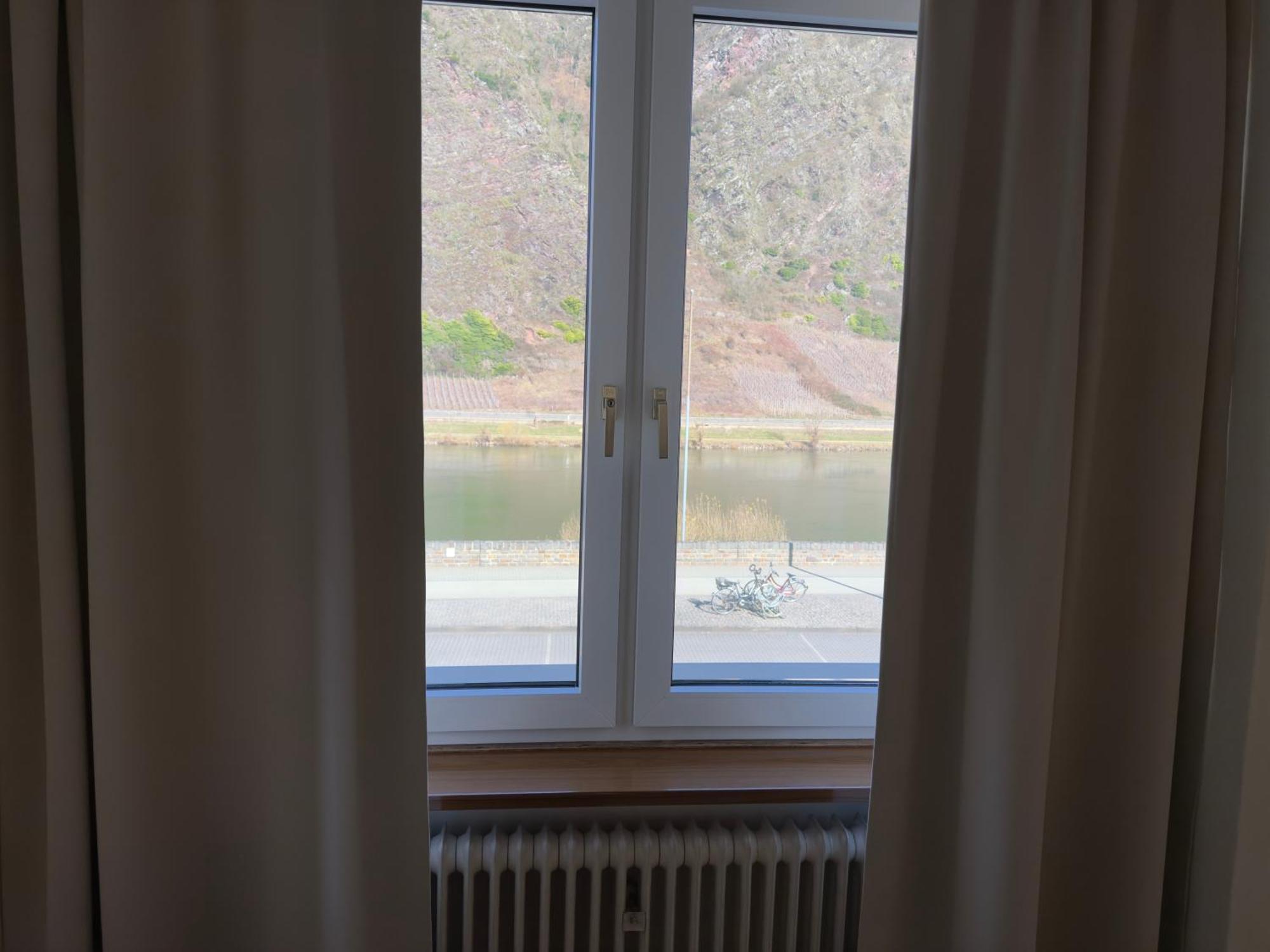 Hotel "Zur Schoenen Aussicht" Cochem Exteriör bild